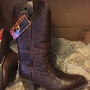 Arias NWT size 8 cowgirl boots bluebell style